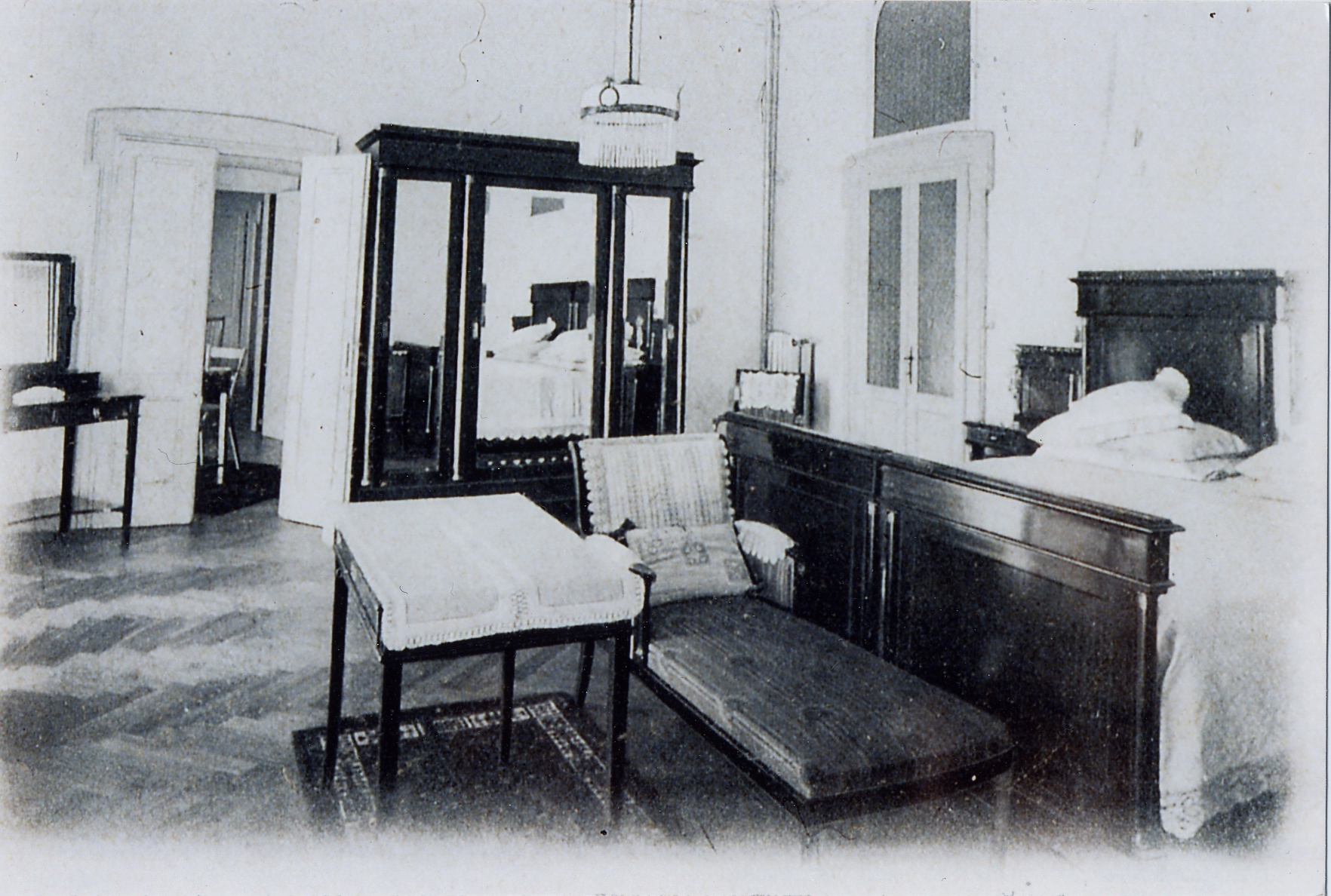 Historical image of Suite Greta in the early 20th century at Grand Hotel Tremezzo, 1910, a member of Historic Hotels Worldwide, Lake Como, Tremezzo, Italy